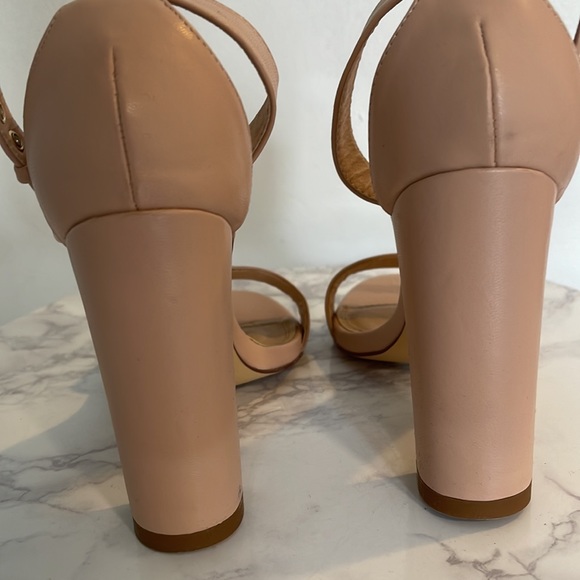 NUDE STRAPPY HEELS SIZE 7 - Picture 5 of 6